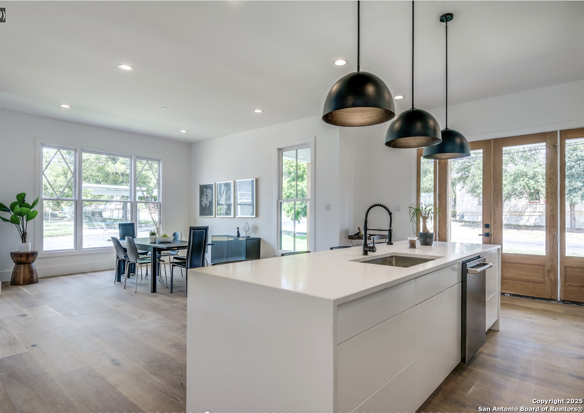 630 E Carson Street San Antonio TX 78208