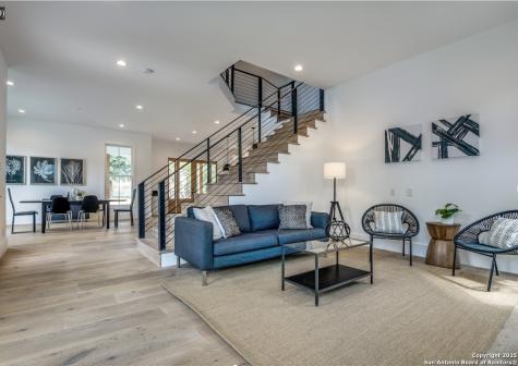 630 E Carson Street San Antonio TX 78208