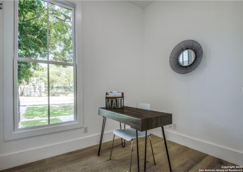 630 E Carson Street San Antonio TX 78208