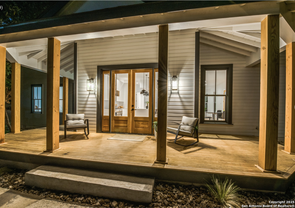 630 E Carson Street San Antonio TX 78208