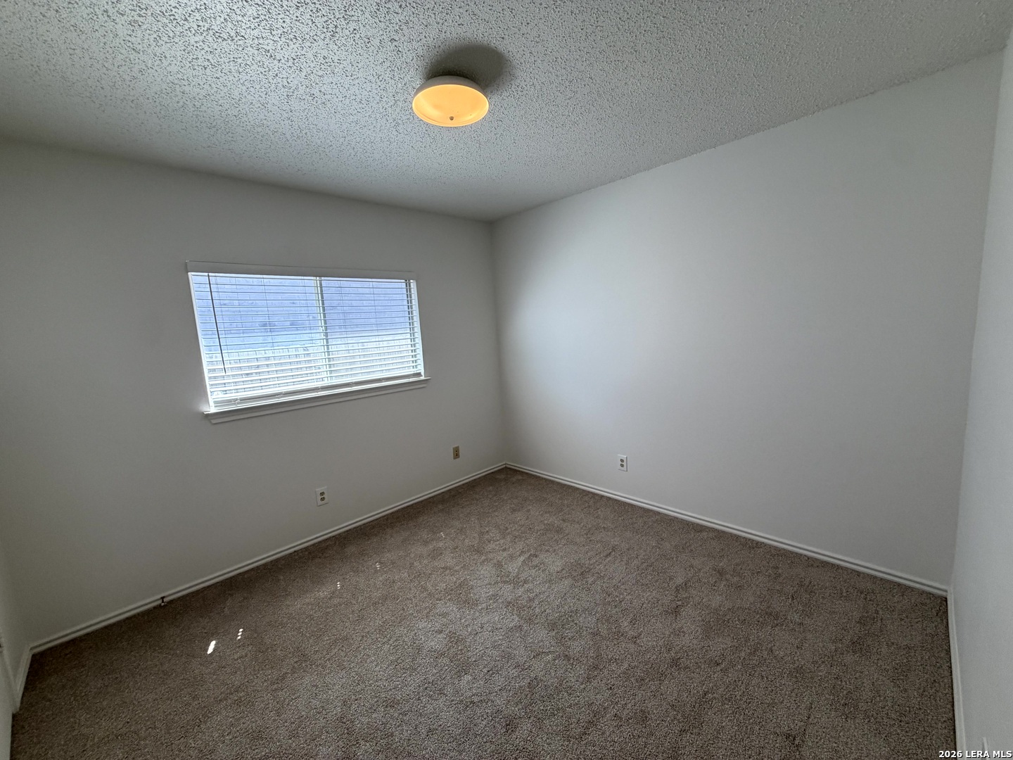 7906 Swindow Circle Converse TX 78109