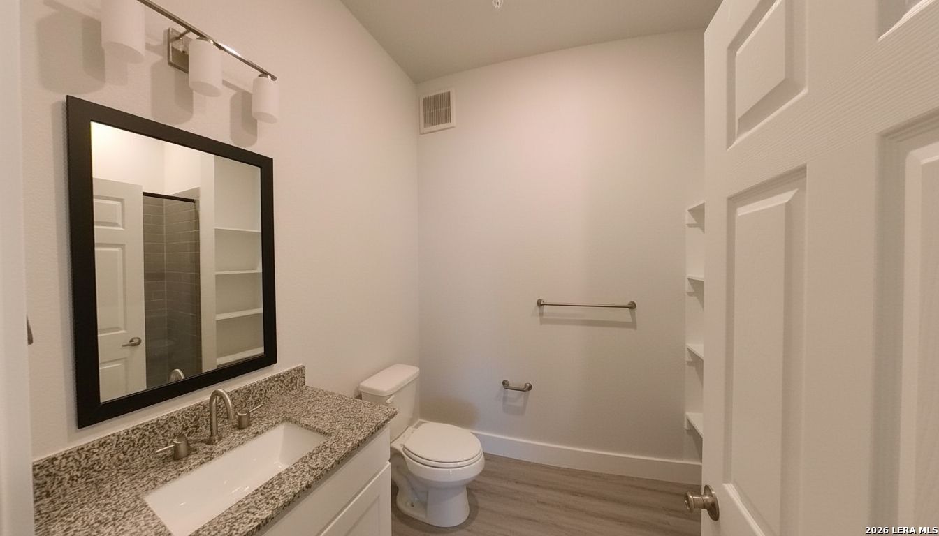 330 E Carson San Antonio TX 78208