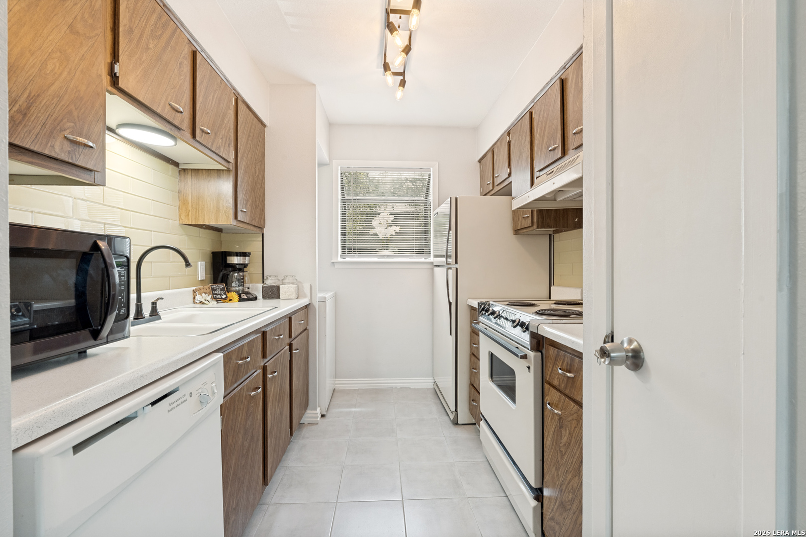 3843 Barrington San Antonio TX 78217