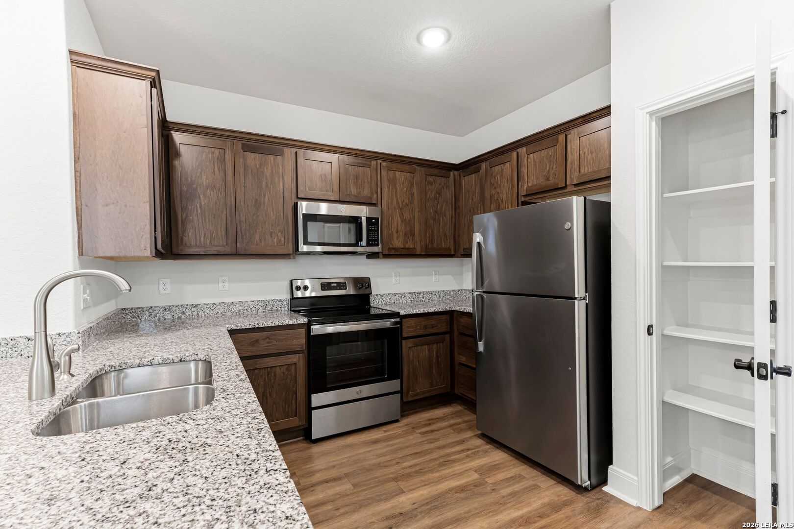 2503 Lynwood Bend San Antonio TX 78245