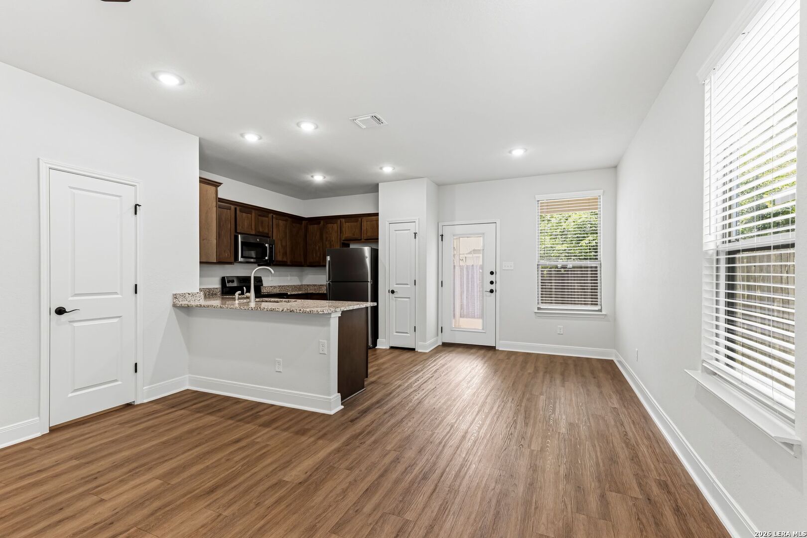 2503 Lynwood Bend San Antonio TX 78245