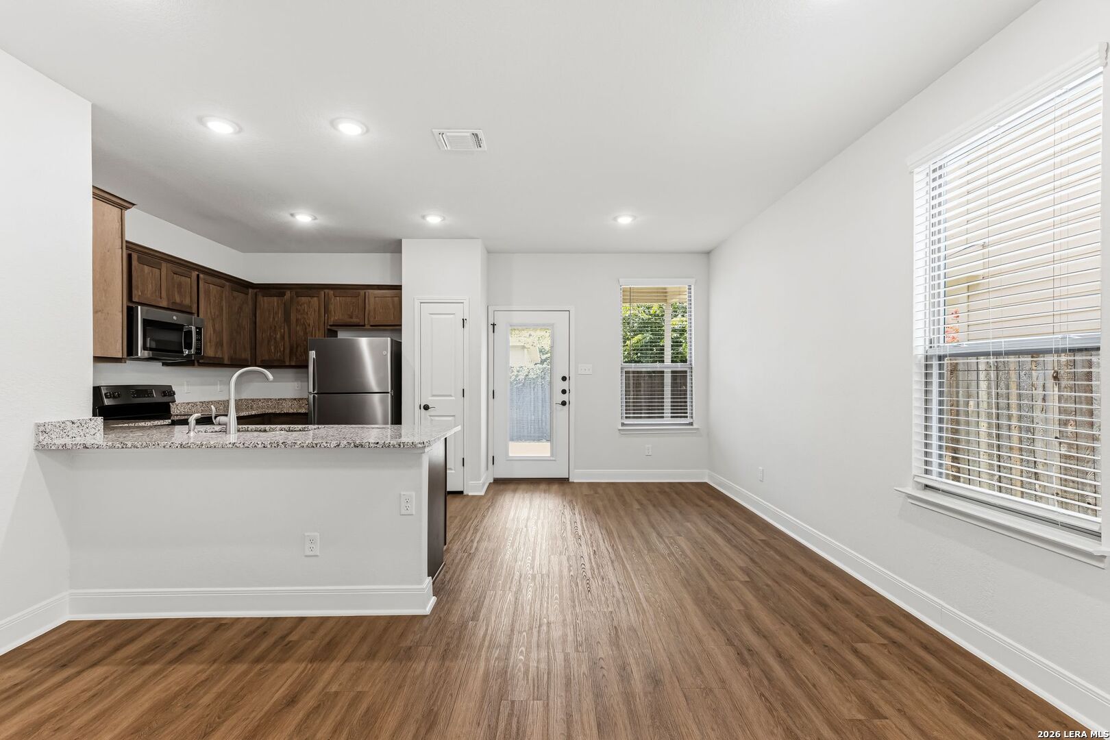 2503 Lynwood Bend San Antonio TX 78245