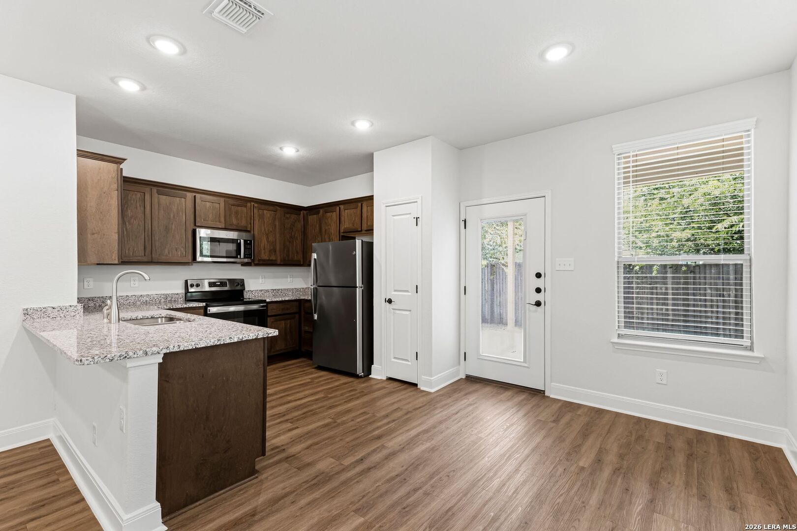 2503 Lynwood Bend San Antonio TX 78245