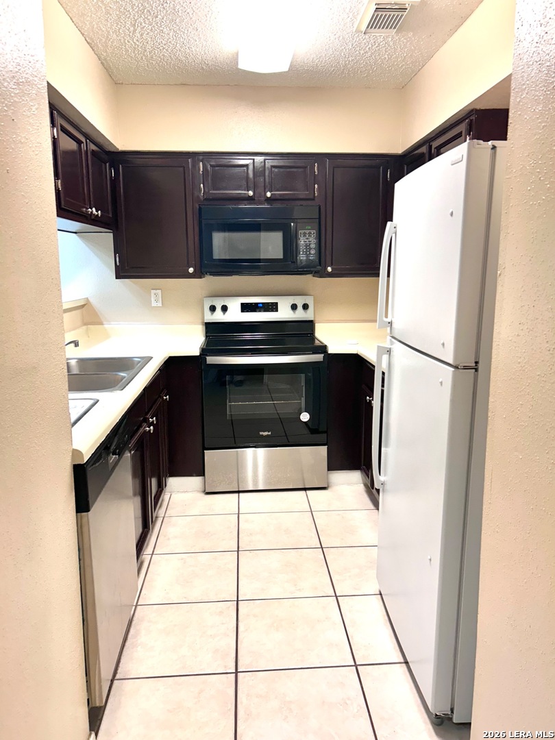 10527 Perrin Beitel San Antonio TX 78217