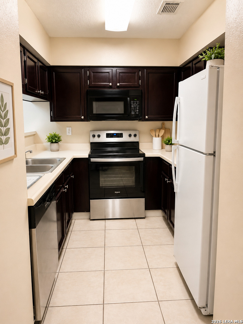 10527 Perrin Beitel San Antonio TX 78217