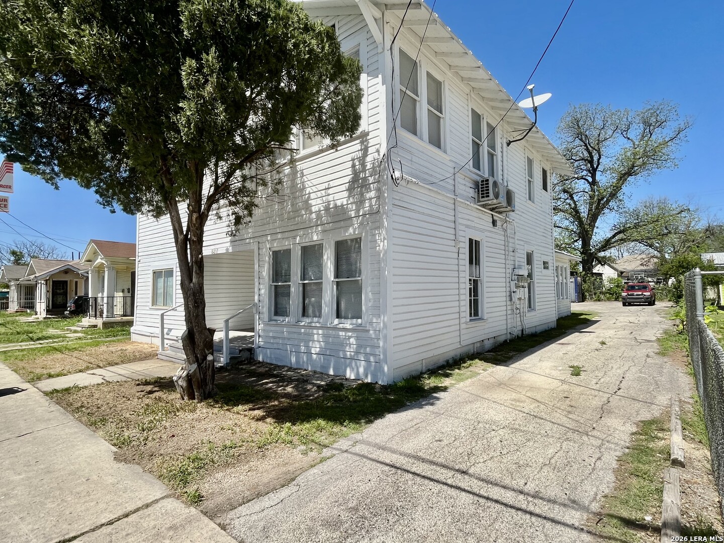 827 Steves Avenue San Antonio TX 78210