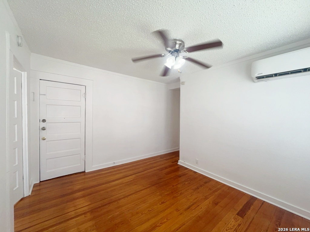 827 Steves Avenue San Antonio TX 78210