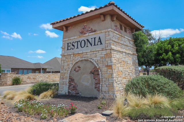 8518 W Finlandia Gap San Antonio TX 78251