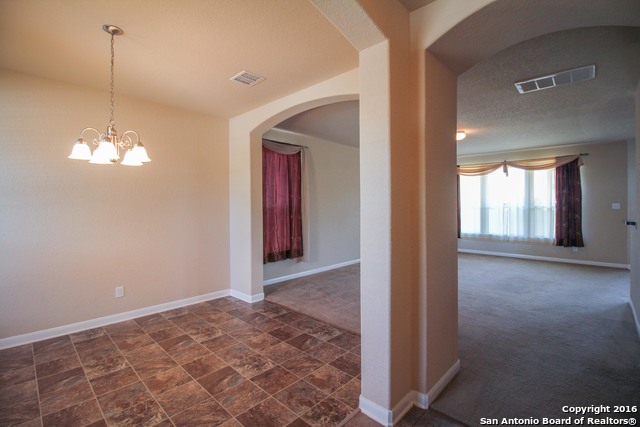 8518 W Finlandia Gap San Antonio TX 78251