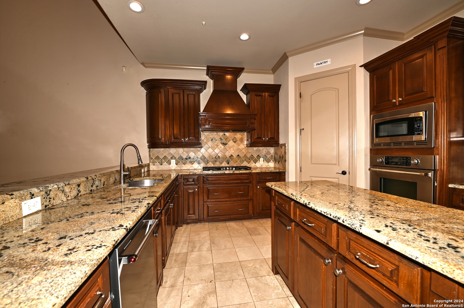 30 Stone Hill Court San Antonio TX 78258