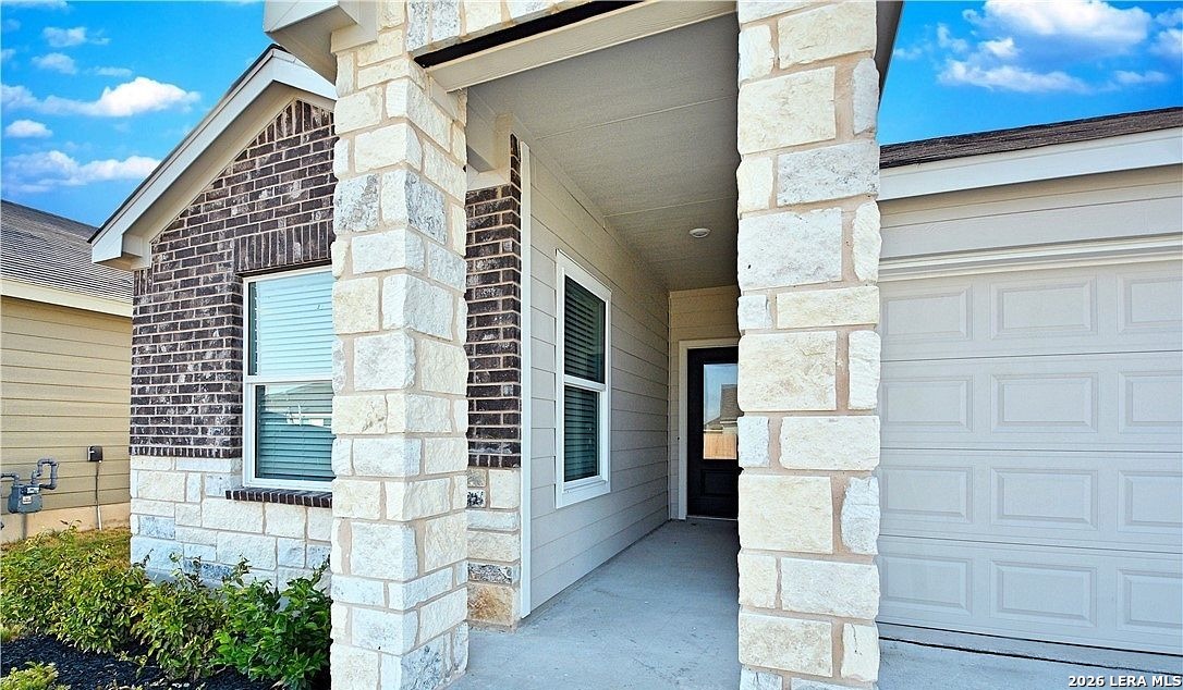 1208 Treehouse Lane New Braunfels TX 78130