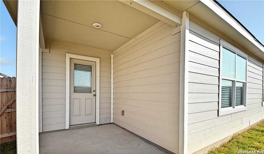 1208 Treehouse Lane New Braunfels TX 78130