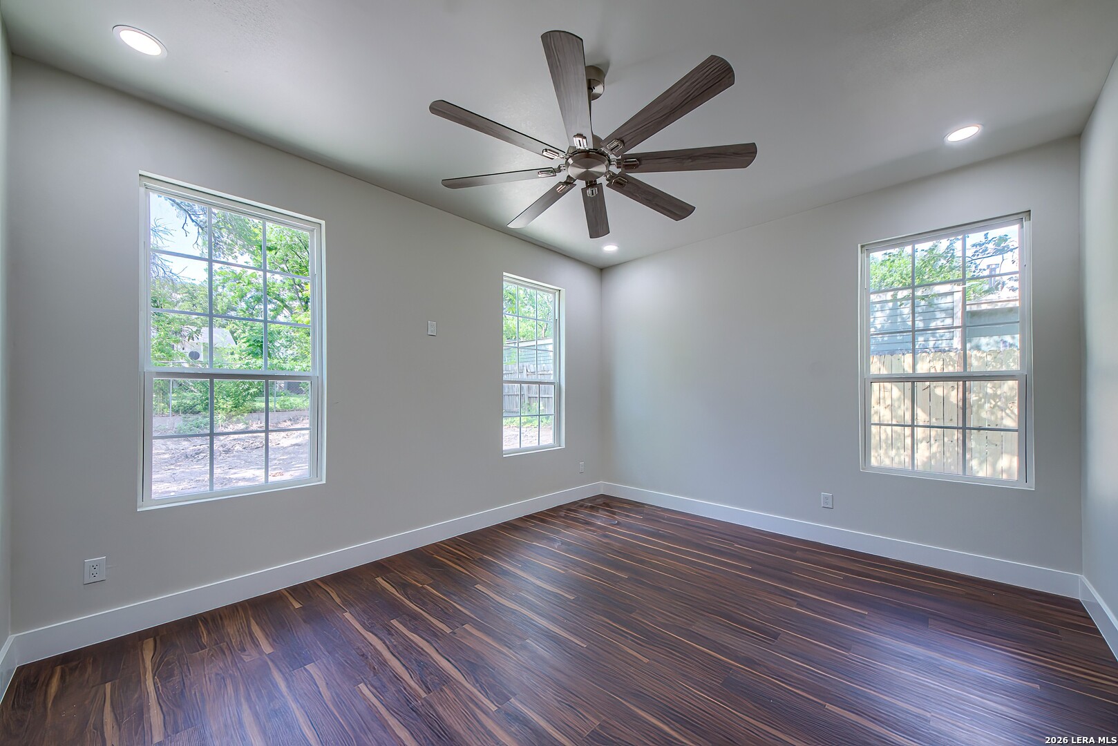 823 W French Place San Antonio TX 78212