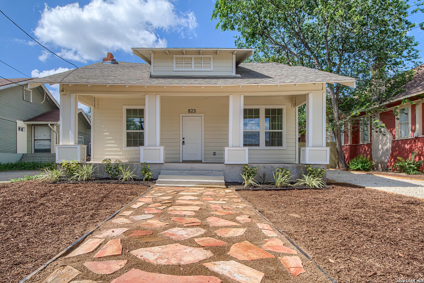 823 W French Place San Antonio TX 78212
