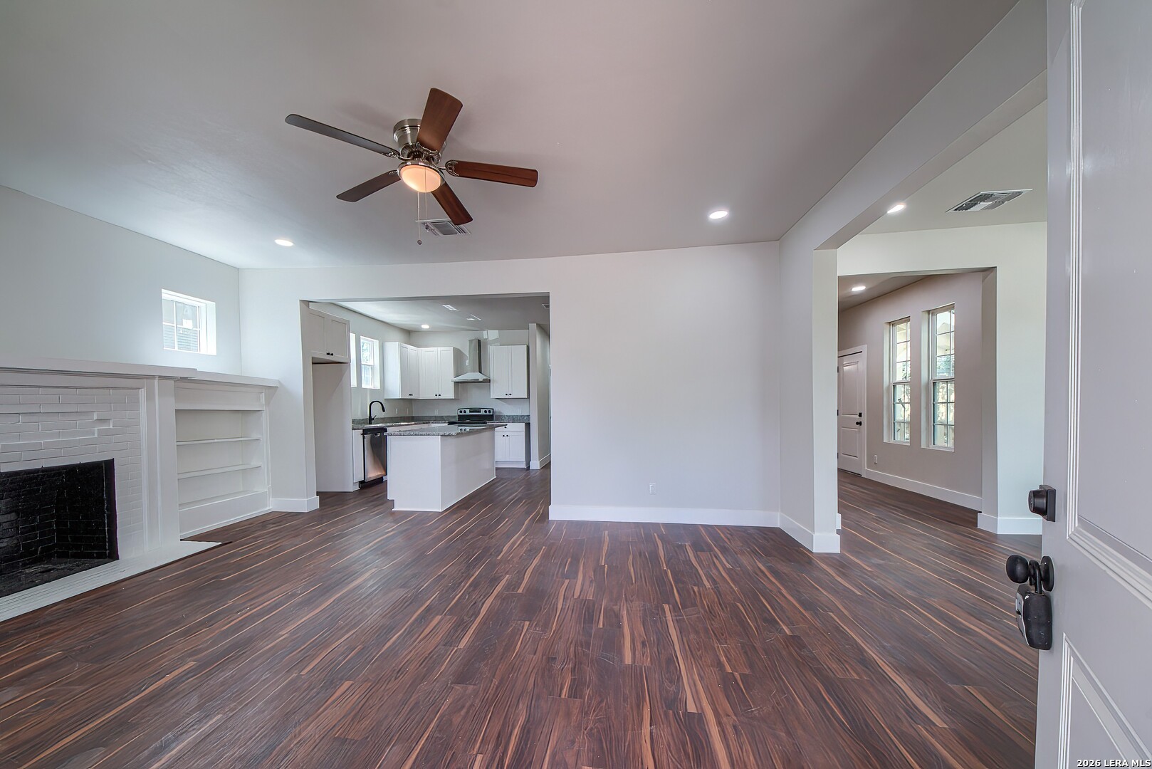 823 W French Place San Antonio TX 78212