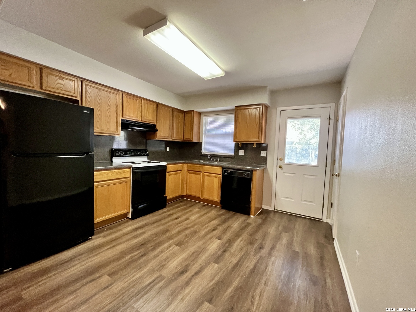130 S Mansfield Street Pleasanton TX 78064