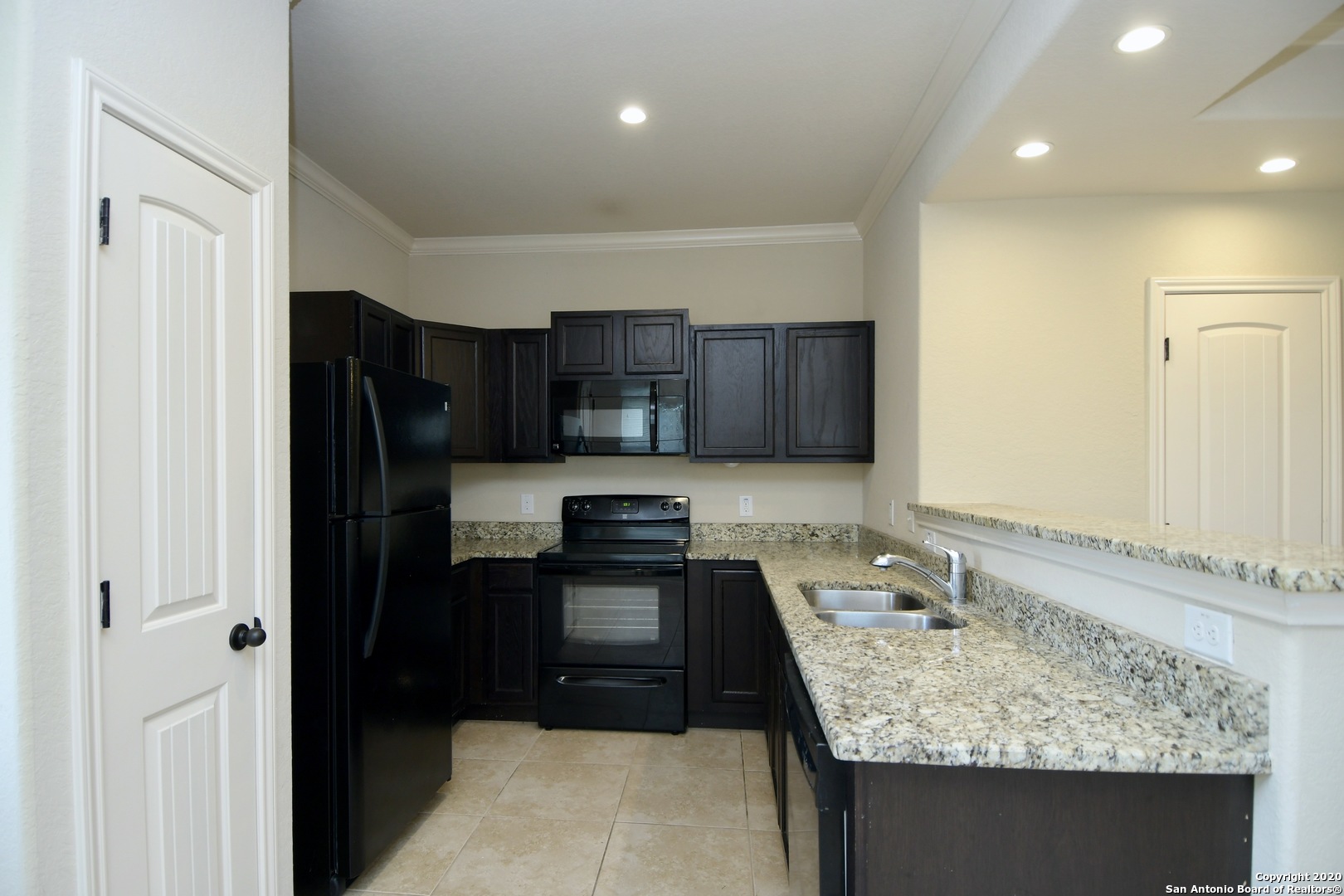 6627 Arancione Avenue San Antonio TX 78233