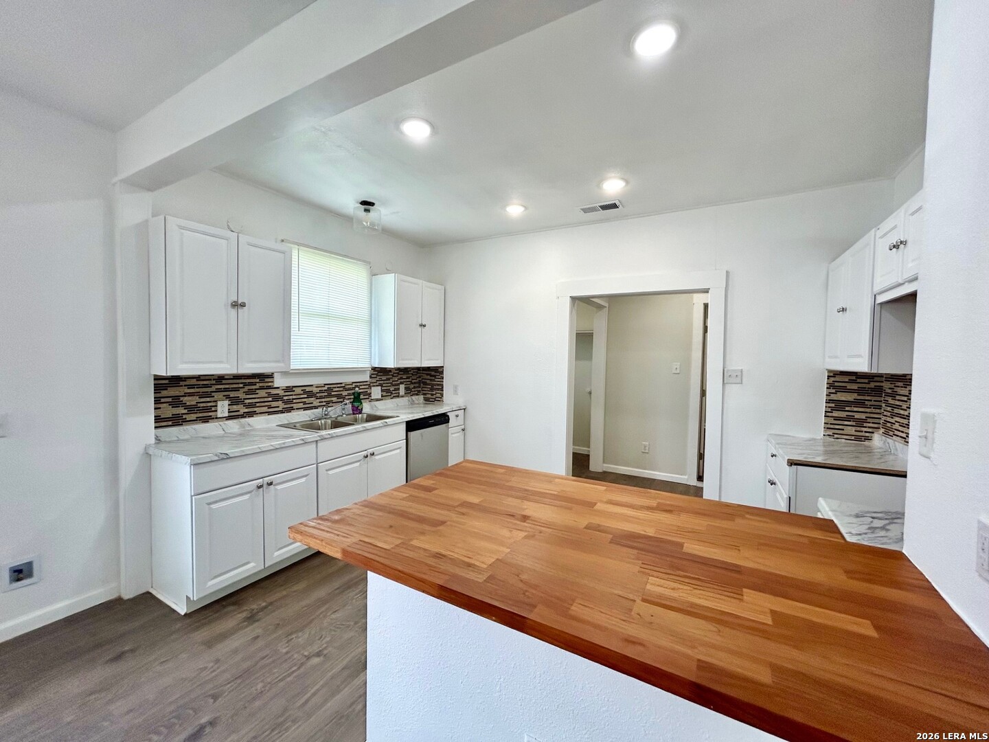 2623 W Houston Street San Antonio TX 78207