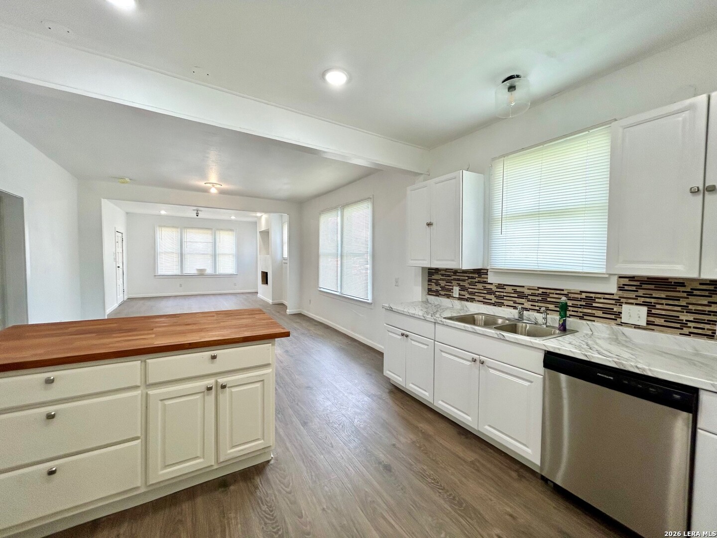 2623 W Houston Street San Antonio TX 78207