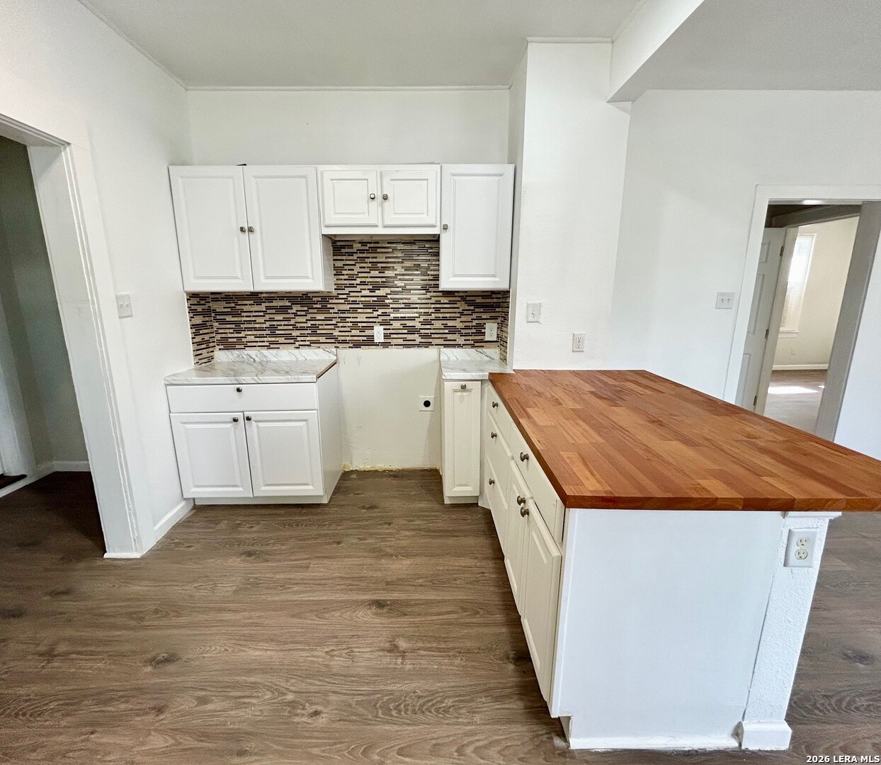 2623 W Houston Street San Antonio TX 78207