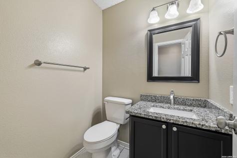 5202 Kenton Stone San Antonio TX 78240