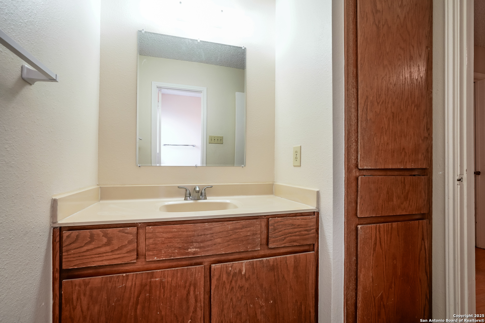 7262 Shadow Ridge San Antonio TX 78250