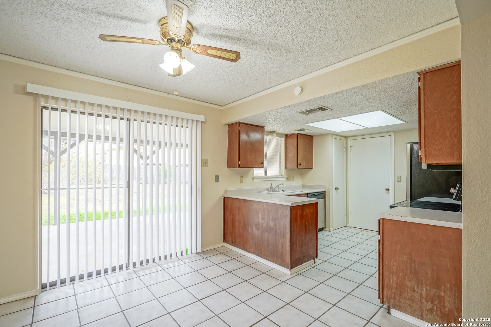 7262 Shadow Ridge San Antonio TX 78250