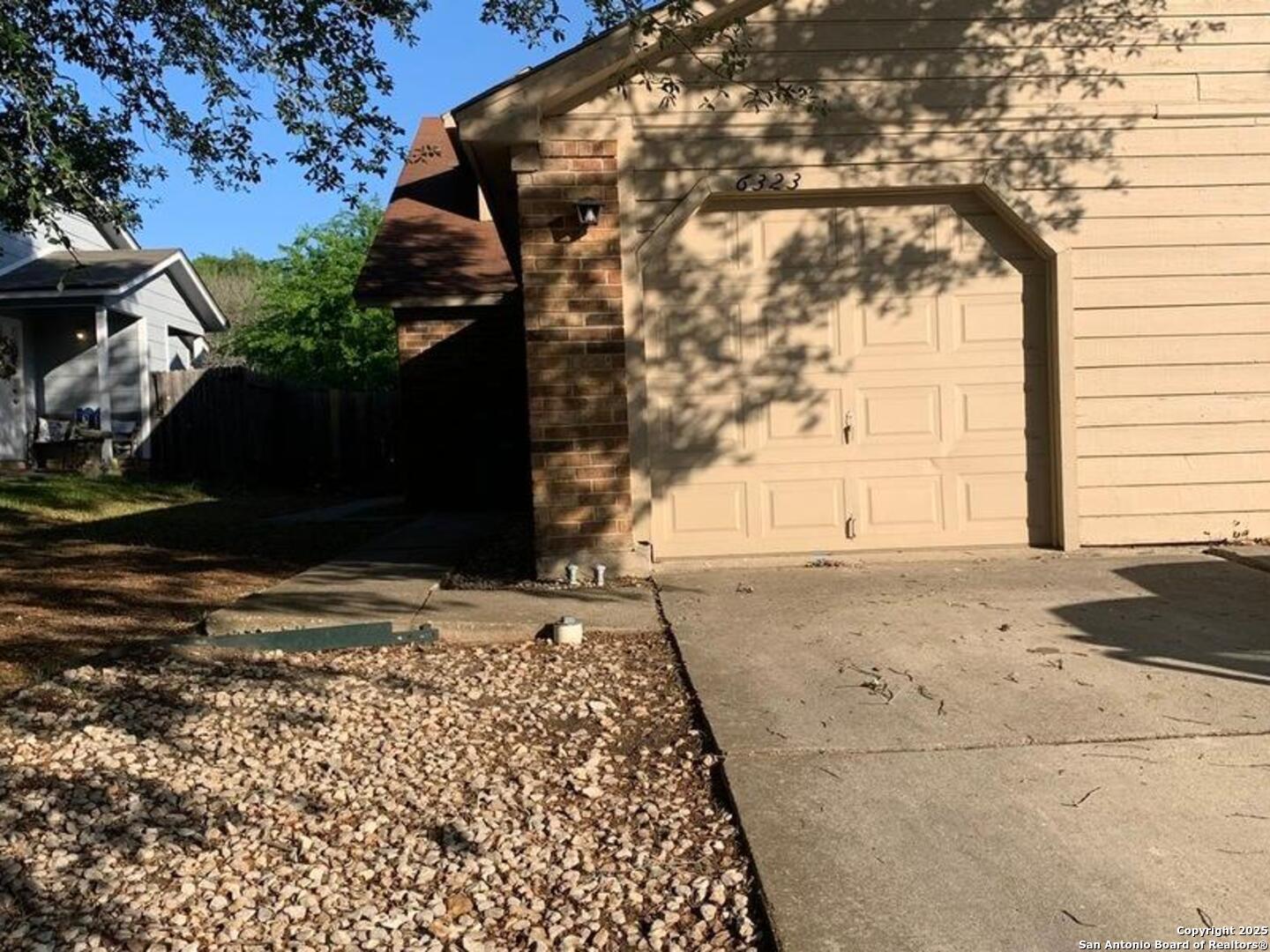 6323 Worchester Knolls San Antonio TX 78233