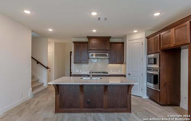 1422 Oaklawn Drive New Braunfels TX 78132