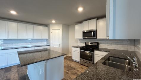 6518 Hoffman Plain San Antonio TX 78252