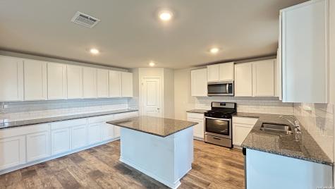 6518 Hoffman Plain San Antonio TX 78252