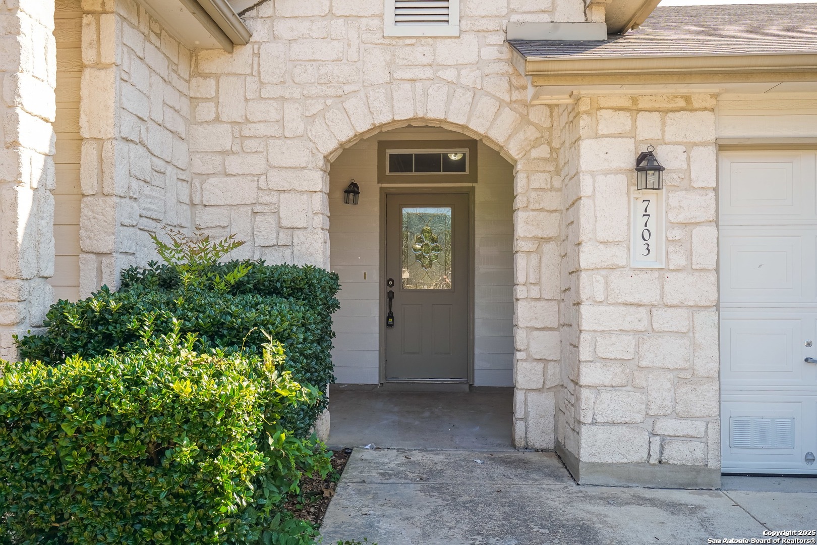 7703 Wexford Square San Antonio TX 78240