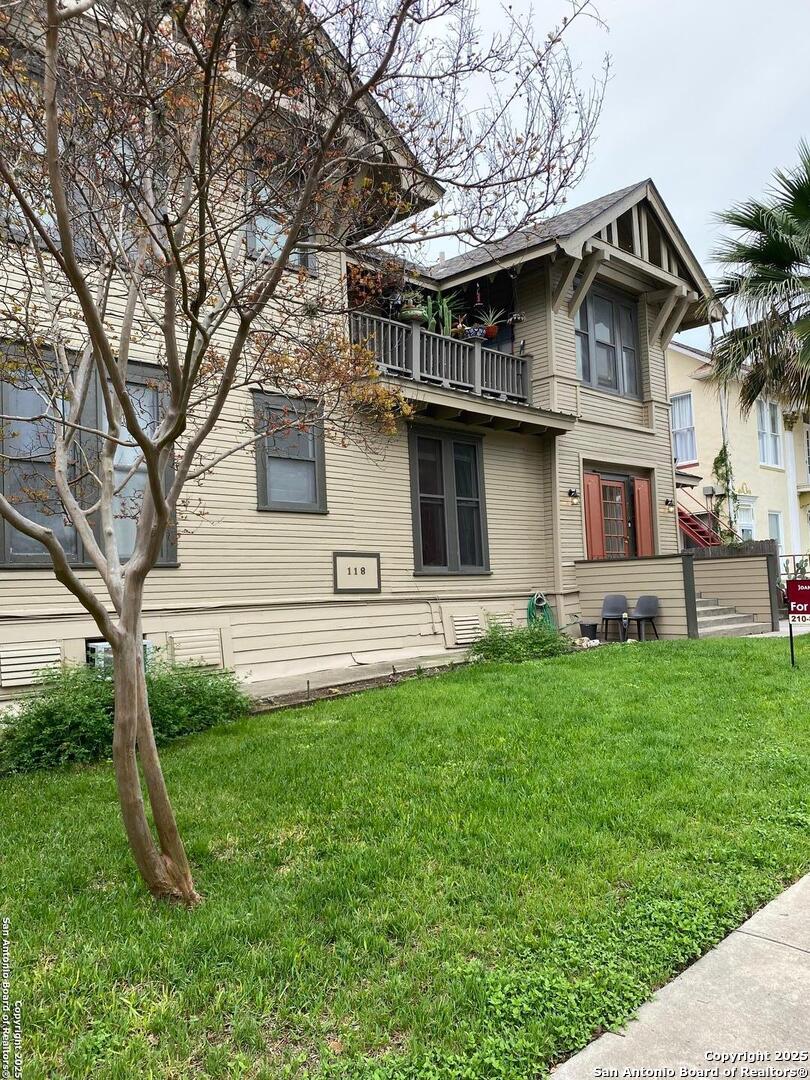 118 E Craig Place San Antonio TX 78212