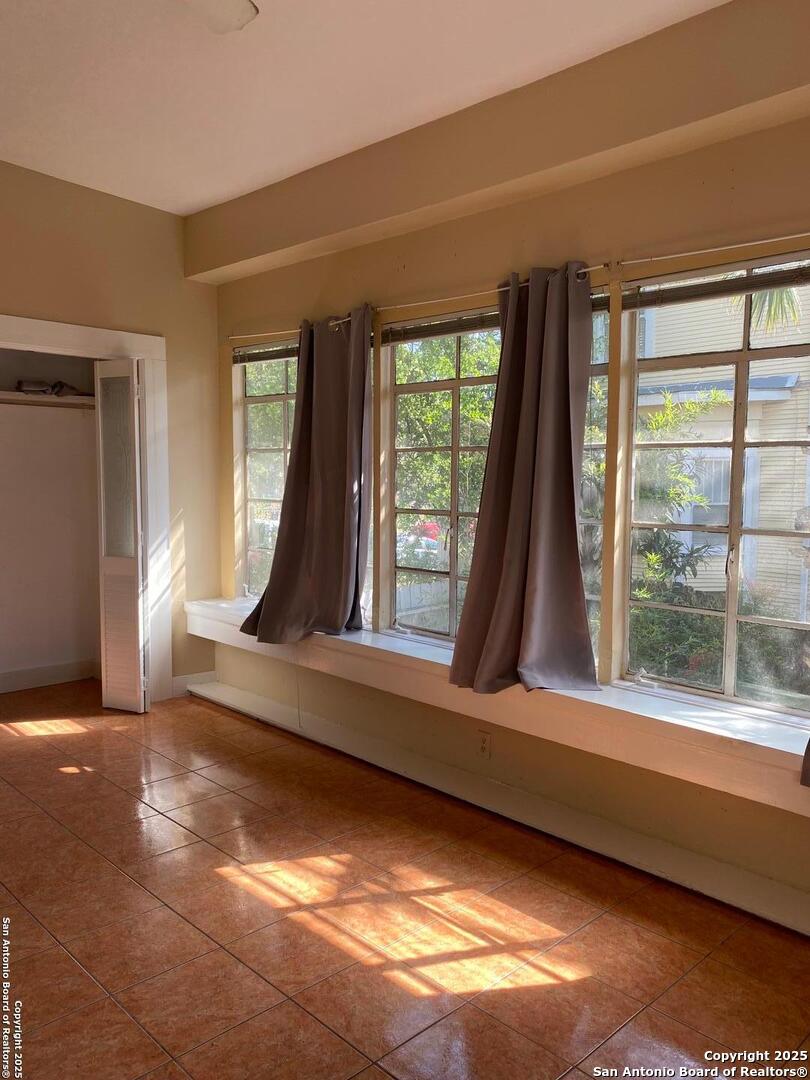 118 E Craig Place San Antonio TX 78212