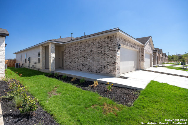 5510 Cibolo Pass Converse TX 78109