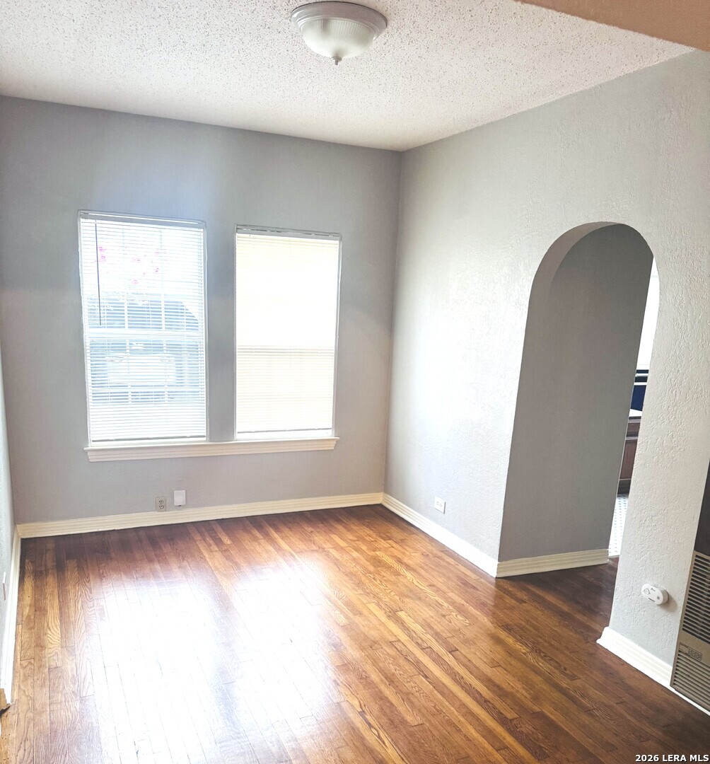 409 W Lynwood Avenue San Antonio TX 78212
