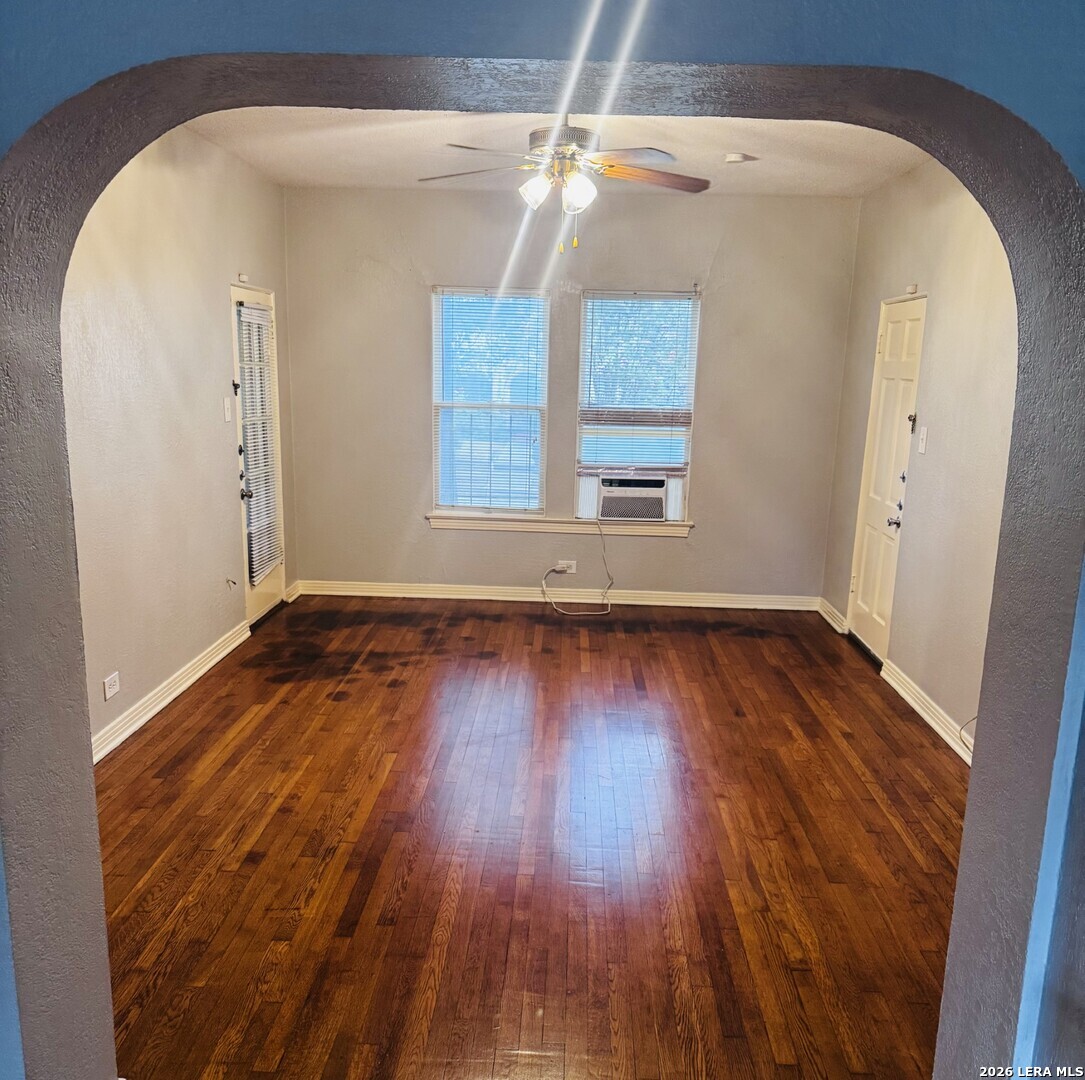 409 W Lynwood Avenue San Antonio TX 78212