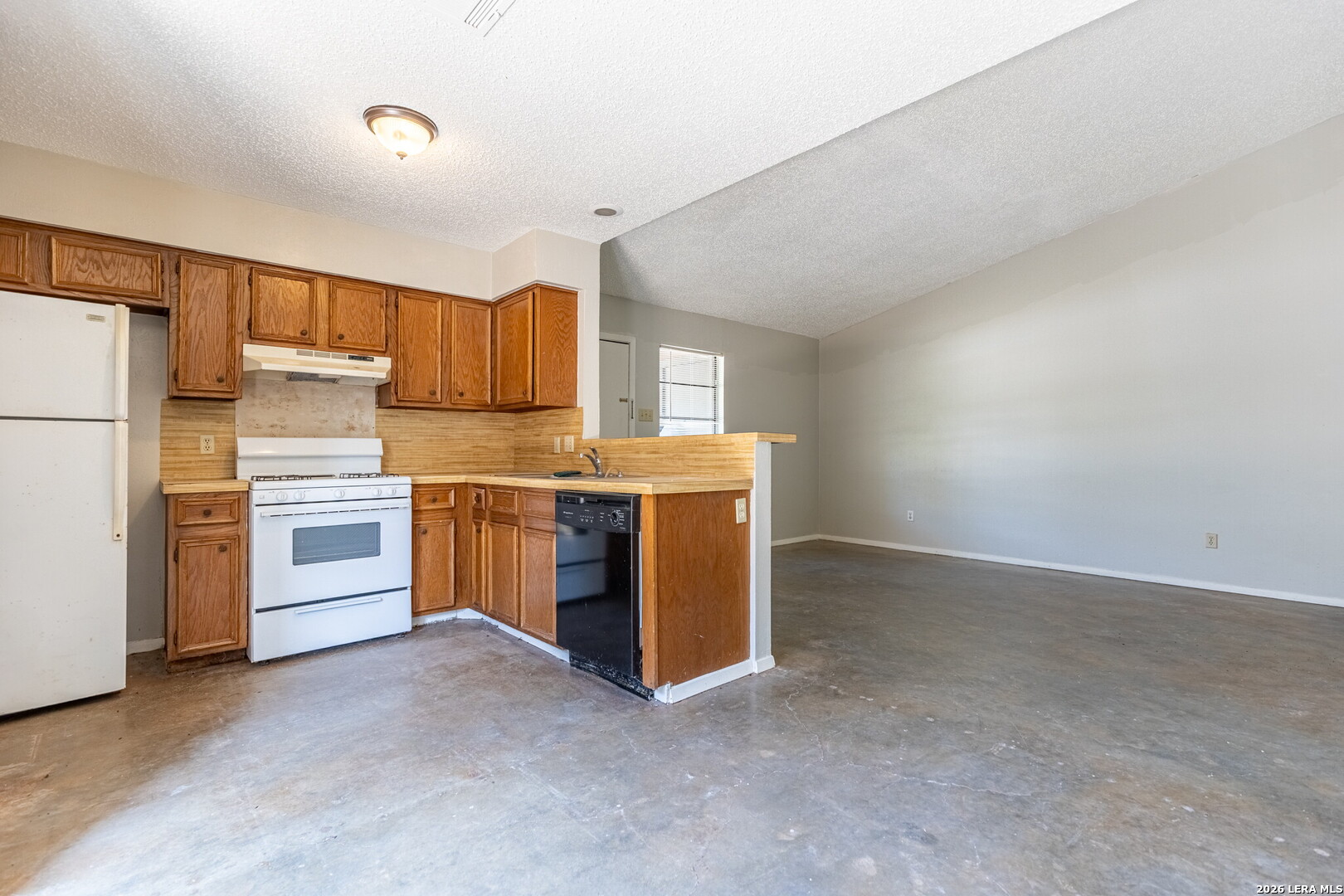 6201 Berkett Cove Austin TX 78745