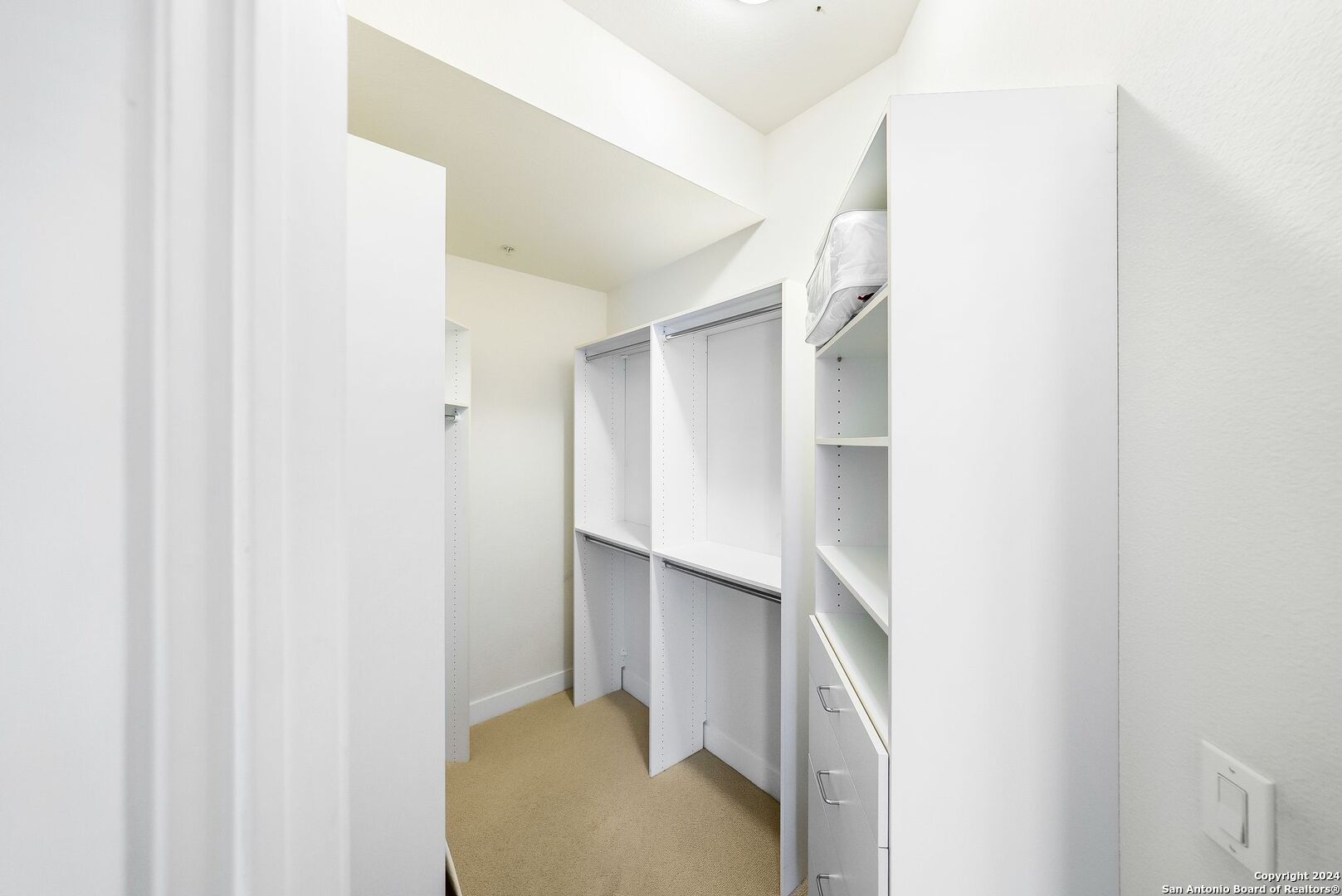 7342 Oak Manor Drive San Antonio TX 78229