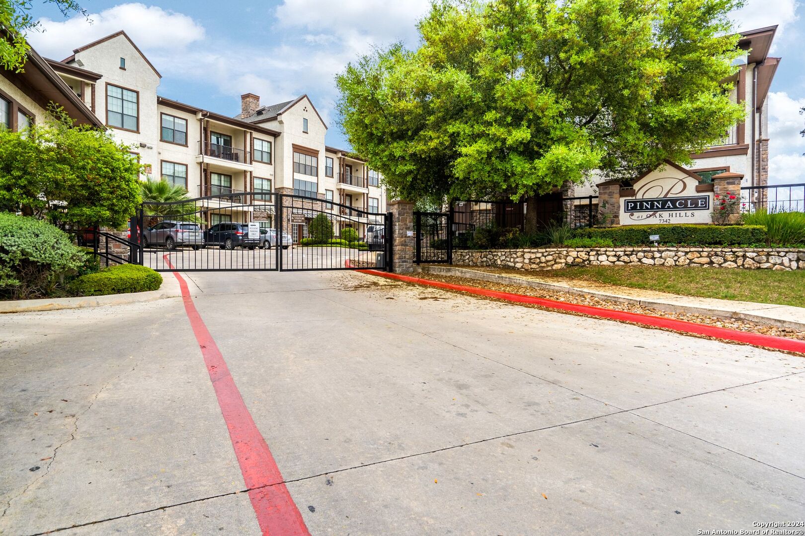 7342 Oak Manor Drive San Antonio TX 78229