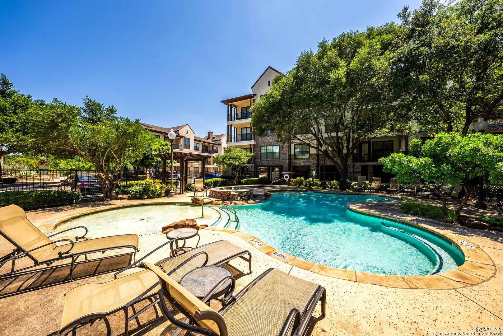 7342 Oak Manor Drive San Antonio TX 78229