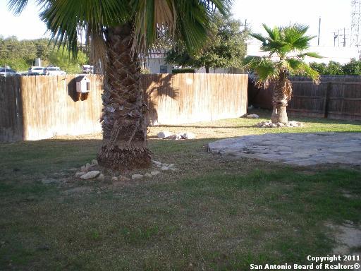 9407 Hacienda Acres San Antonio TX 78245