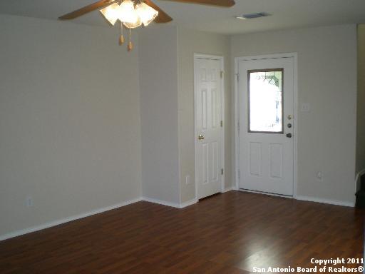 9407 Hacienda Acres San Antonio TX 78245
