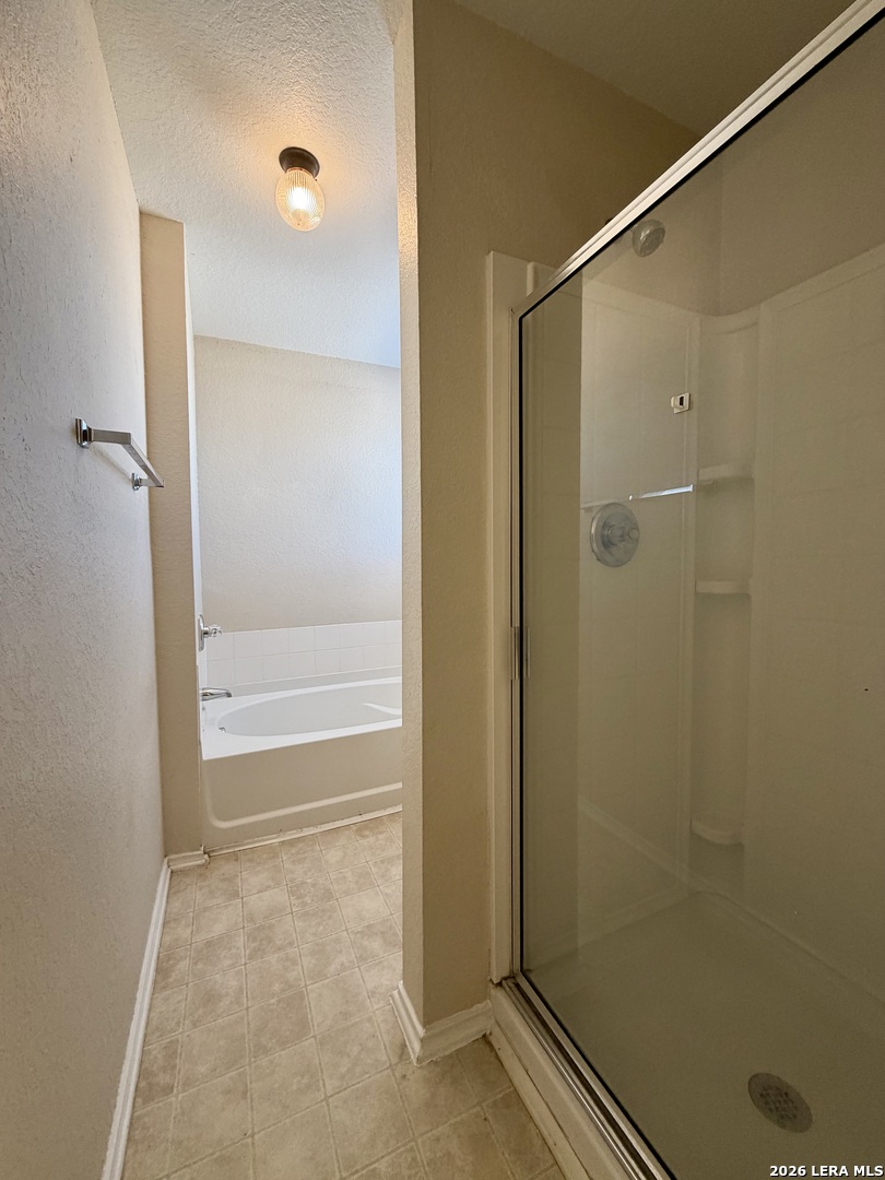 9407 Hacienda Acres San Antonio TX 78245