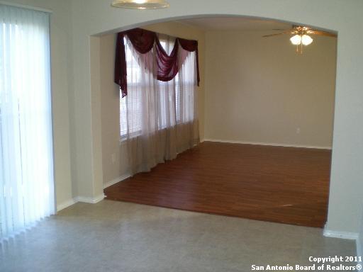 9407 Hacienda Acres San Antonio TX 78245