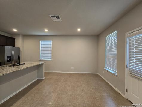 2565 Hiddenbrooke Trace Seguin TX 78155